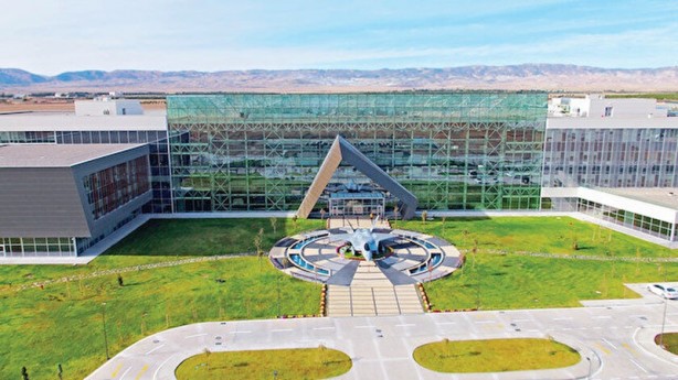 Milli muharip uçağın tasarlandığı tesise girildi! Türkiye'yi uçuracak ekip 7/24 mesaide