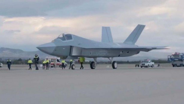 Foto - Milli muharip uçak için tarih verildi! 'İlk yerli testlerine başladı'