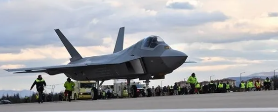 Foto - Milli Muharip Uçak Kaan havalanırken Temel Kotil neredeydi?