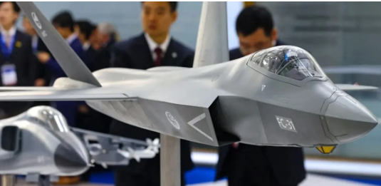 Foto - MMU Kaan'ı isteyen kardeş ülke Pakistan gidip o ülkeden Kaan'ın rakibini satın aldı! Herkes şaşkın