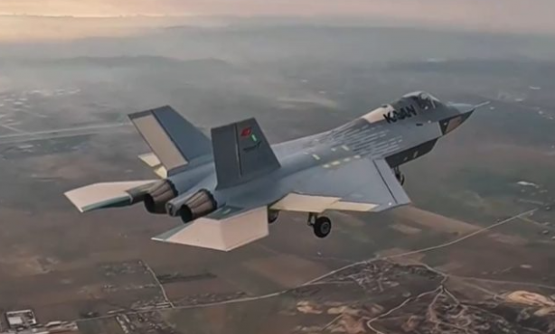 Foto - Milli Muharip Uçak Kaan'ın ilk uçuşu sonrası Rusya'dan Türkiye'ye beklenmedik Su-57 teklifi