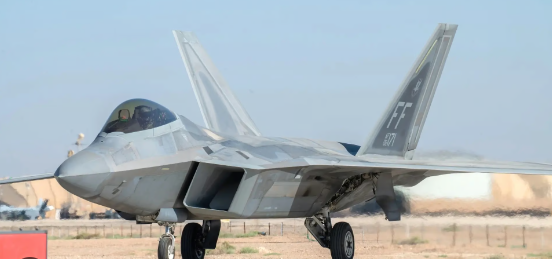 Foto - Milli Muharip Uçak Kaan'ın rakibi hayalet olmaktan çıktı! Dünya şokta