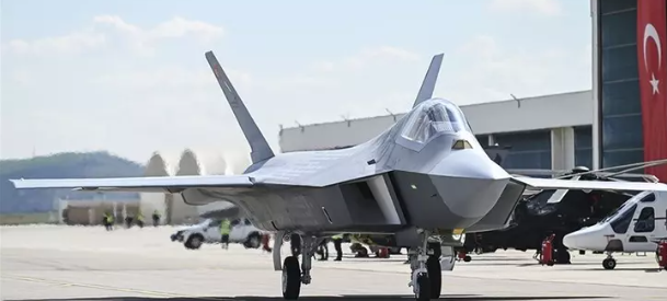 Foto - Sır gibi saklanıyordu! Milli Muharip Uçak Kaan'ın rakibi ortaya çıktı: Havada kayboluyor