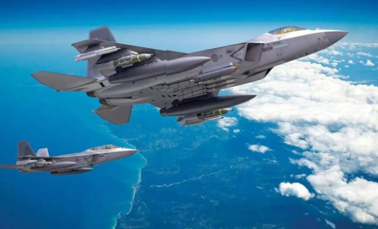 Milli Muharip Uçak'ın havalanması sonrası gaza basmışlardı! Kaan'ın rakibinden geri adım