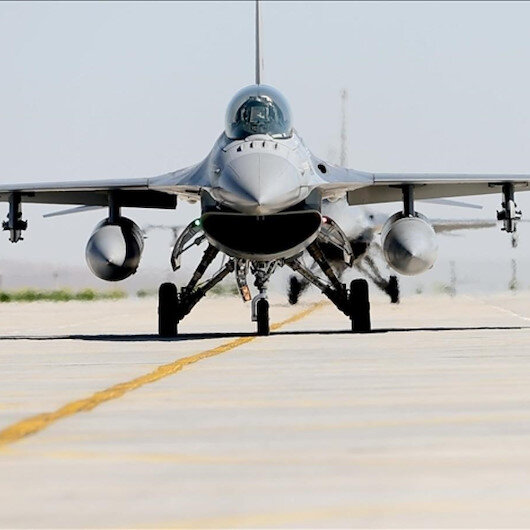 Foto - Milli Muharip Uçak sonrası emekli albay üstüne basa basa uyardı: O uçağı almamamız lazım