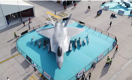 Foto - Milli Muharip Uçak'la ilgili Mete Yarar olay detayı duyurdu: Bu uçak başımıza bela olacak