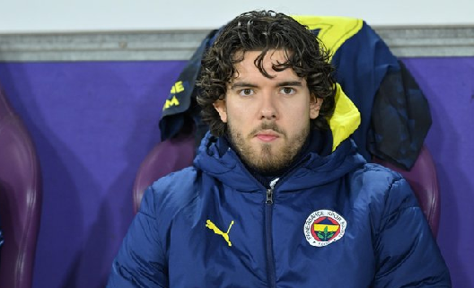 Milli oyuncu için sürpriz açıklama bakın nereden geldi! Sözleşme imzalayacaklar...