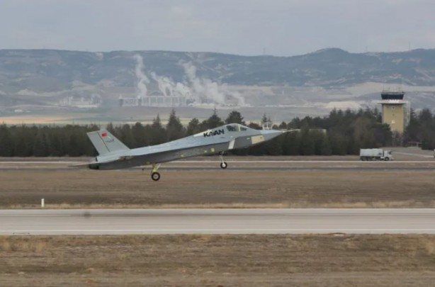 Milli savaş uçağı KAAN ne kadar büyük! İşte diğer savaş uçaklarından farkları