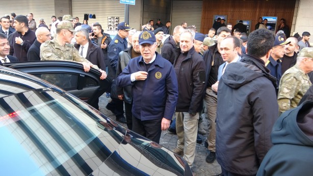 Foto - Milli Savunma Bakanı Hulusi Akar'dan Diyarbakır çıkarması