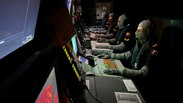 Foto - Milli Savunma Bakanlığı’ndan batan gemiyle ilgili açıklama yapıldı! 51 metre derinlikte!