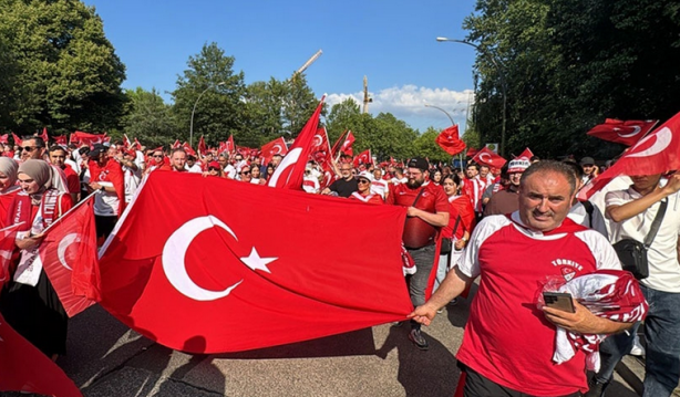 Milli takım korkusu: Almanlardan gurbetçilere eziyet! Türkiye'nin maçları şifreli kanalda olacak!