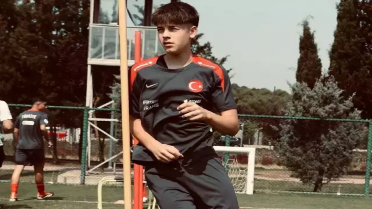 Foto - Milli Takım’da da forma giyiyor! Galatasaray, genç golcüyle anlaştı