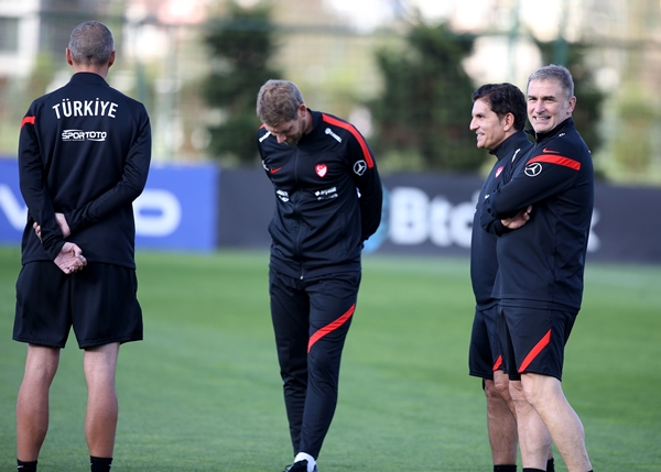 Foto - Milli Takım'da yeni dönem resmen başladı