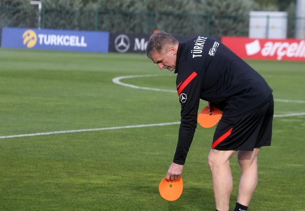 Foto - Milli Takım'da yeni dönem resmen başladı