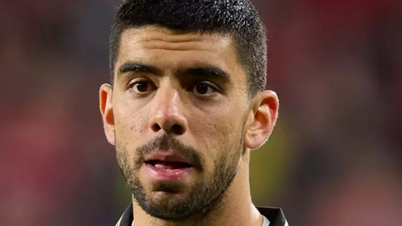 Milli takımın yıldızı Süper Lig devine transfer oluyor! Kritik tarih açıklandı: Gelişmeler masaya yatırıldı