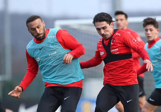 Foto - Milli Takımla ilgili skandal iddia! Oruç tutan futbolcuya yapılan muamele Türkiye'yi ayağa kaldıracak