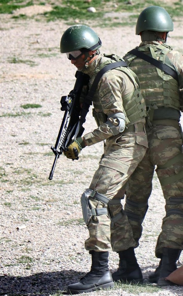 Foto - Milli tüfek komandoların hizmetinde