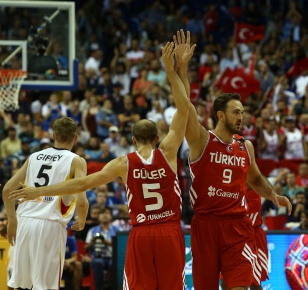 Foto - Millilerimiz Almanya'yı çarptı!