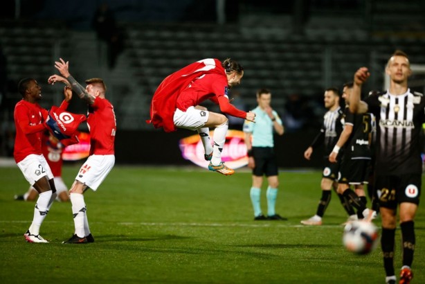 Foto - Millilerimiz Fransa Ligue 1'de Lille'yi şampiyon yaptı