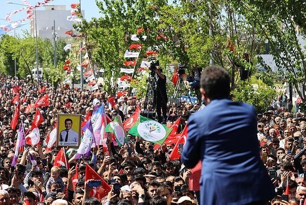 Foto - Milliyetçilik tiyatrosu kısa sürdü! Ekrem İmamoğlu'ndan Selahattin Demirtaş için özgürlük çağrısı
