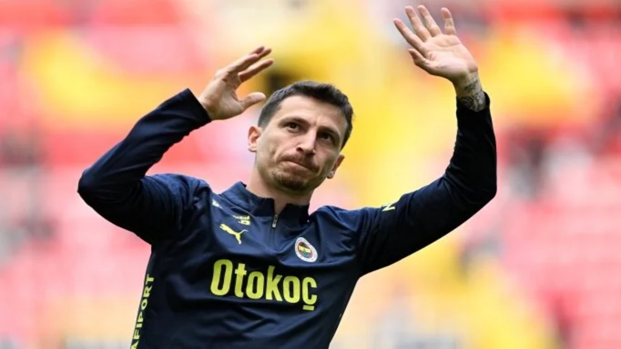 Milyonda bir görülen hastalığa yakalanan Fenerbahçeli Mert Hakan’la ilgili flaş gelişme