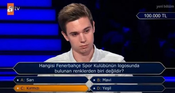 Foto - Milyoner'de şaşırtan anlar! Taraftarına Fenerbahçe'nin renkleri soruldu..