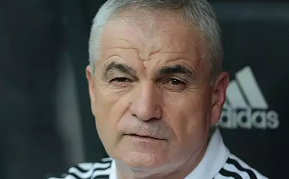 Foto - Milyonlar bekliyordu! Beşiktaş’ın çocuğu Rıza Çalımbay: Ünlü takımdan şok eden karar! Peş peşe satmaya başlayacaklar…