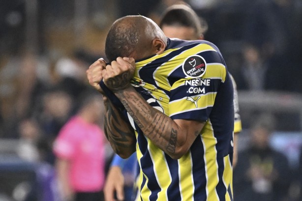 Foto - Milyonlar ilk kez görecek... Fenerbahçe, 20 yıl sonra bir ilki yaşadı! 