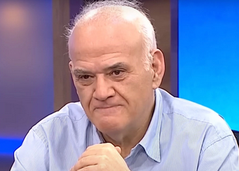 Foto - Milyonlar onu izledi: Belli oldu resmen: Devre dışı bıraktı: Ben Bayan Ahmet'im...