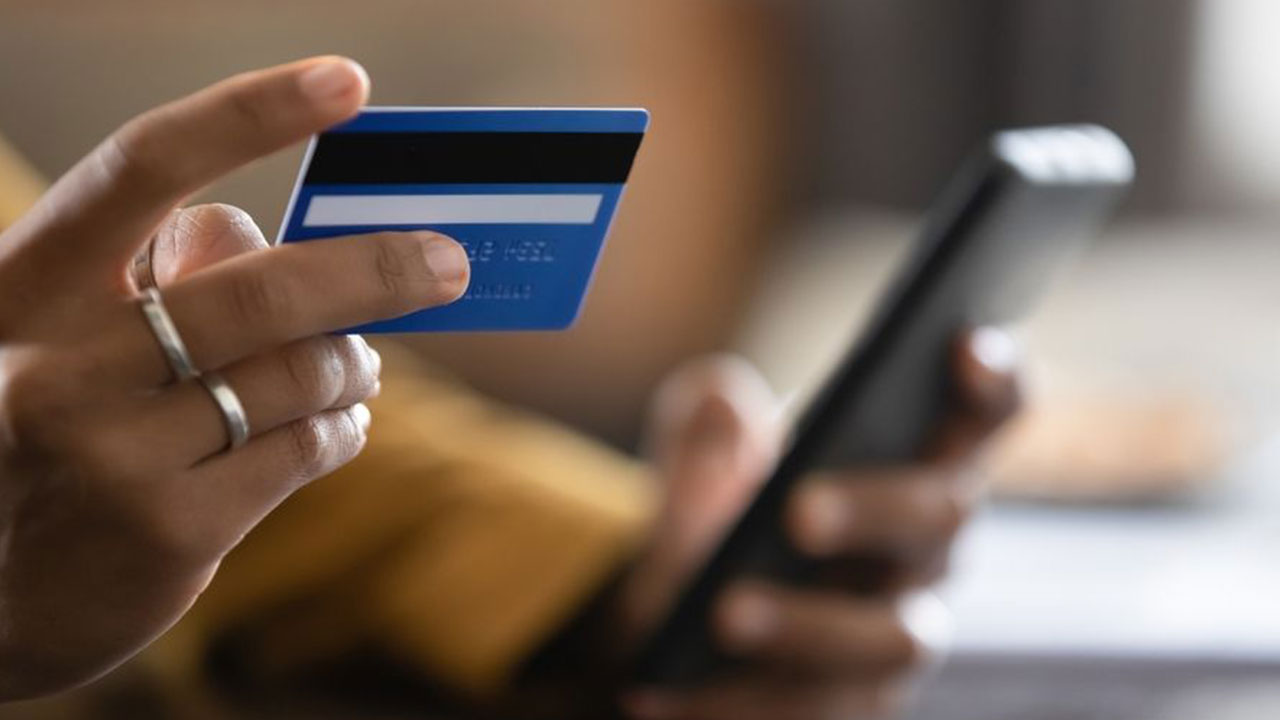 Foto - Milyonlara kötü haber! Hesaplarından 1600 lira kesilmeye başlandı