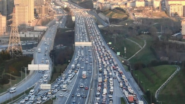 Foto - Milyonlarca araç sahibini ilgilendiriyor! AYM'den sevindiren 'iptal' kararı