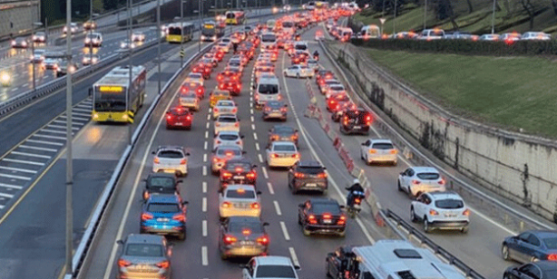 Milyonlarca araç sahibini ilgilendiriyor! AYM'den sevindiren 'iptal' kararı