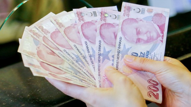 Foto - Milyonlarca emekli merakla bekliyordu! 15 bin liraya yükseliyor