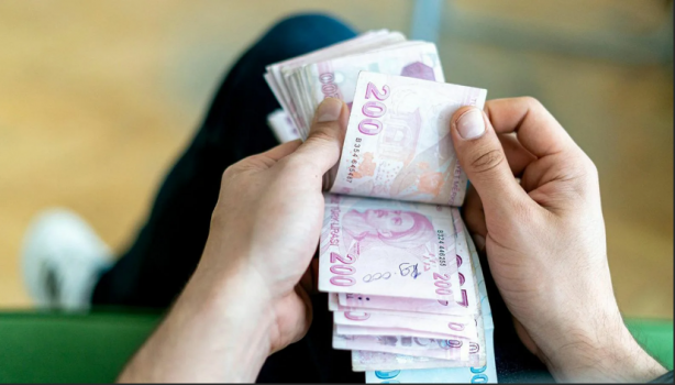 Foto - Milyonlarca emekli merakla bekliyordu! 15 bin liraya yükseliyor