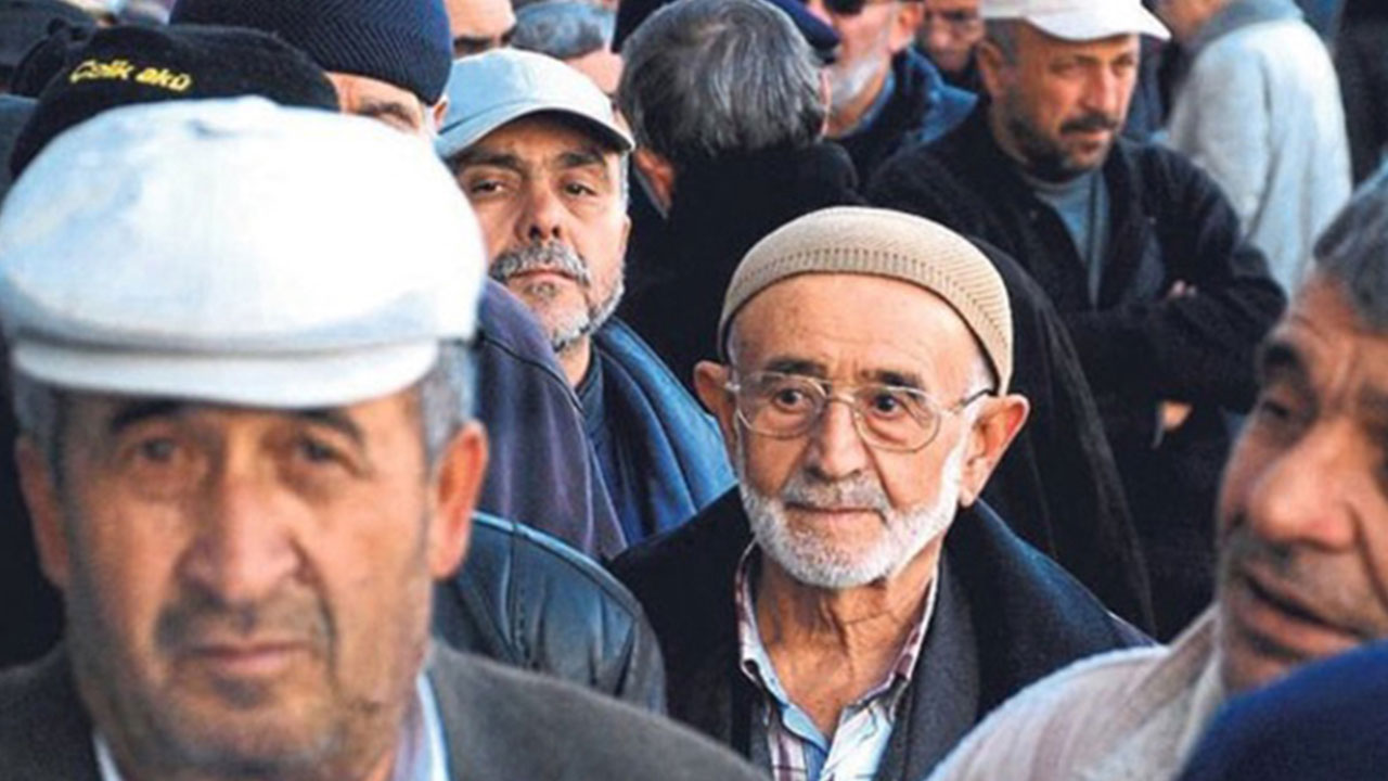 Foto - Milyonlarca emekliye 15 bin lira verecekler