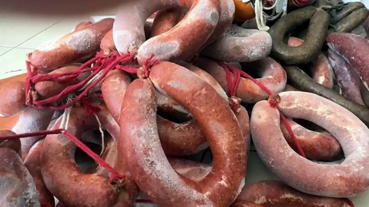 Foto - Milyonlarca insan merak ediyor: Bozuk sucuk nasıl anlaşılır? Farkı görmezden gelmeyin... Dikkat edilmeli