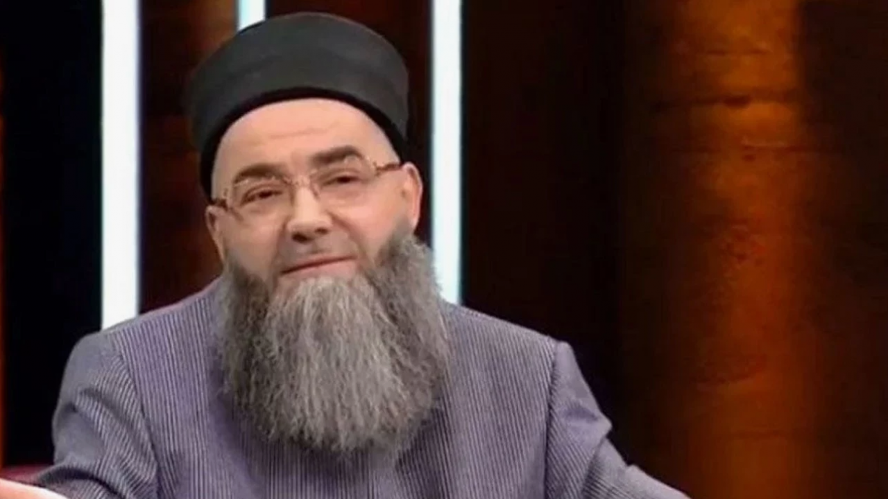 Foto - Cübbeli Ahmet Hoca, Başkan Erdoğan’a yaptığı çağrıyla gündemde: Bunun mantıklı izahı yok