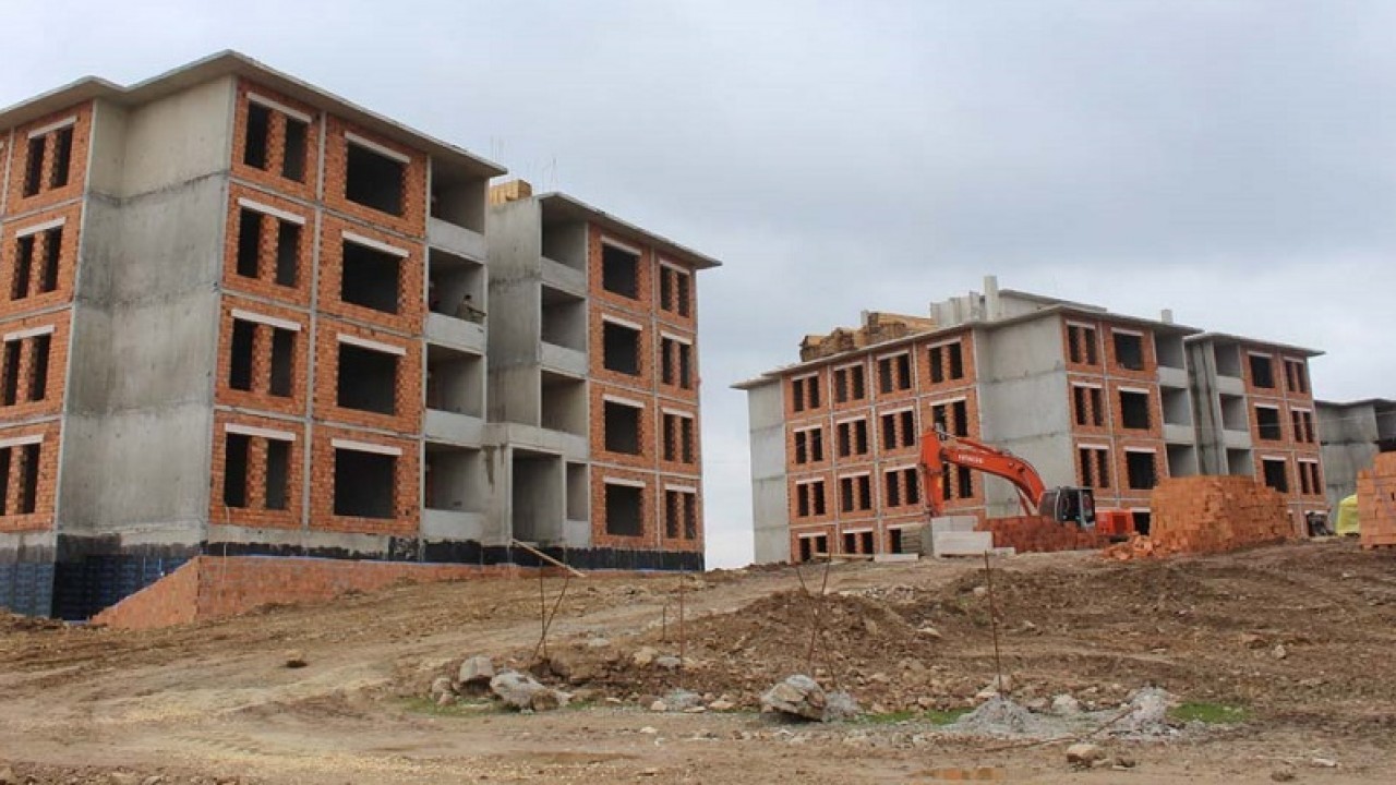 Foto - Milyonlarca Kişiyi İlgilendiriyor! TOKİ'den Gençlere ve Ailelere Özel Müjde Geldi! İşte 250 Bin Konutun Merak Edilen Detayları