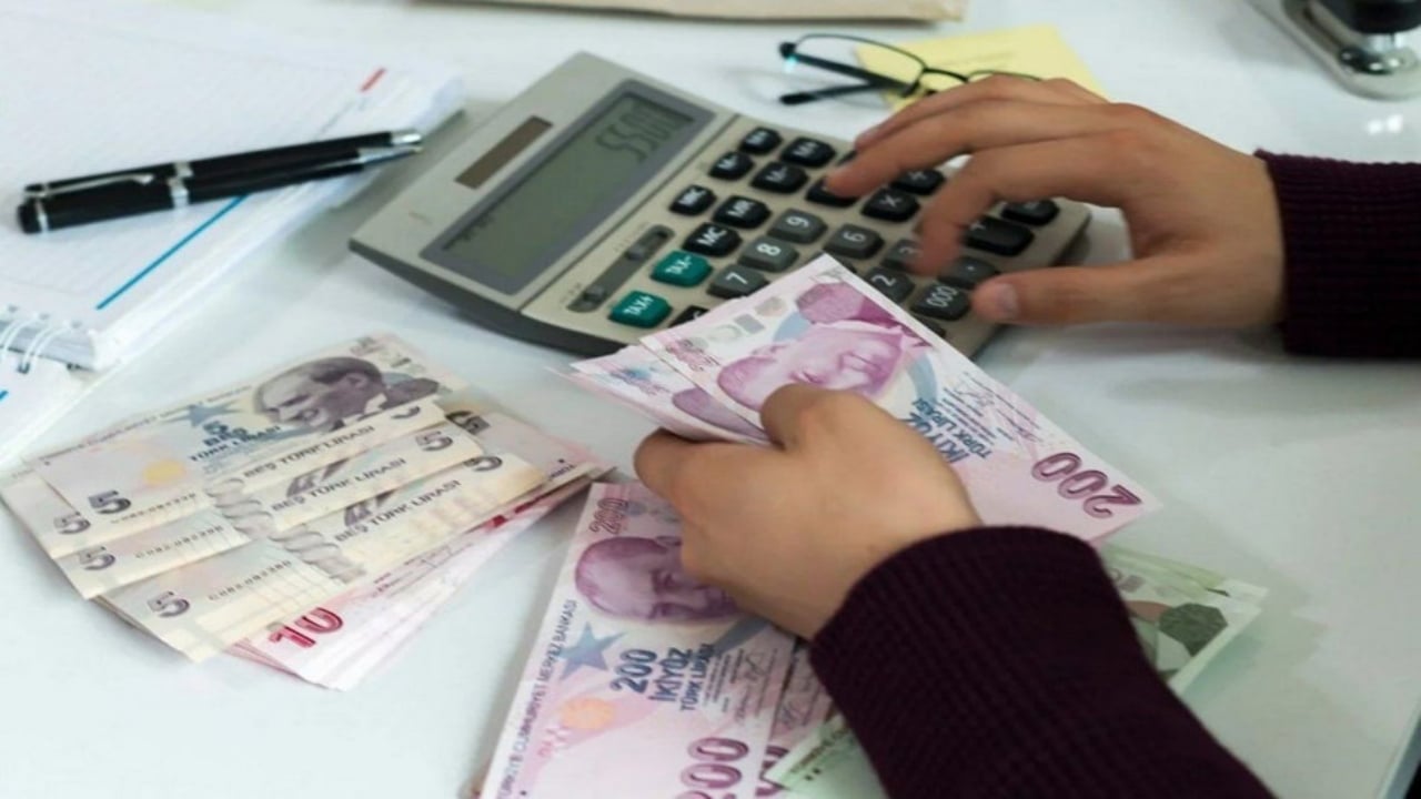 Milyonlarca memur ve emekliye temmuz öncesi büyük sürpriz! İşte kuruşu kuruşuna yeni zamlı maaş tablosu