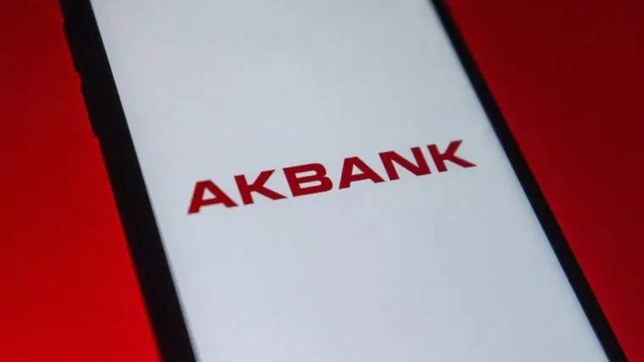 Foto - Milyonlarca müşterisi bulunan Türkiye'nin ünlü bankasına rekor ceza: KAP'a bildirdiler