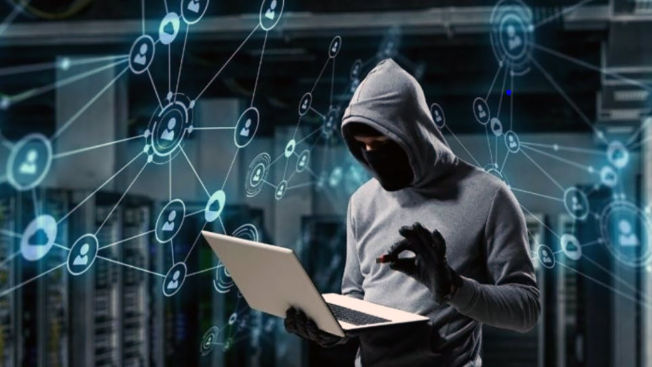 Foto - Milyonlarca otomobil risk altında! Hackerların hedefindeler