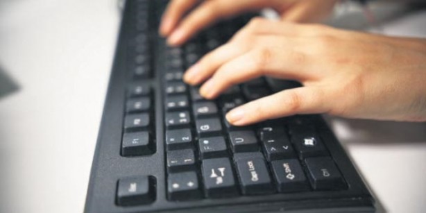 Foto - Milyonları bekleyen tehlike! Klavye ile yazmak beyni olumsuz etkiliyor