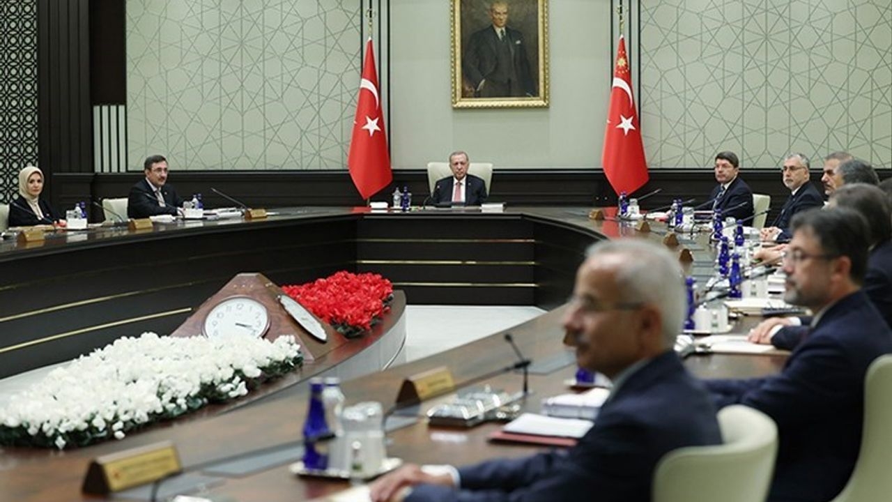 Foto - Milyonları ilgilendiren o konu masaya geldi! Tüm Türkiye akşam saatlerini bekliyor! Erdoğan açıklama yapacak