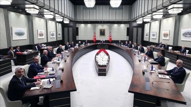 Milyonların beklediği Kabine Toplantısı bugün gerçekleşiyor! İşte masadaki kritik konular