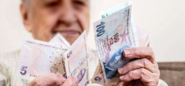 Foto - Milyonların gözü kulağı bu haberdeydi! Emeklilere 15 bin lira müjdesi
