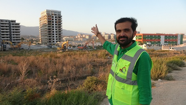 Foto - Milyonluk bina kağıt gibi oldu