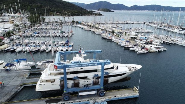 Foto - Milyonluk yatlar nasıl taşınıyor?