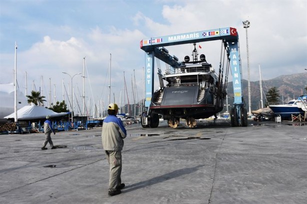 Foto - Milyonluk yatlar nasıl taşınıyor?