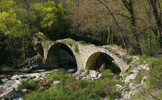 Foto - Mimarisiyle dikkat çekiyorlar