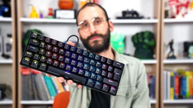 Mini mekanik klavye oyunseverleri sevindirecek